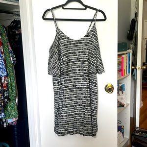 Old navy sleeveless mini dress shirt